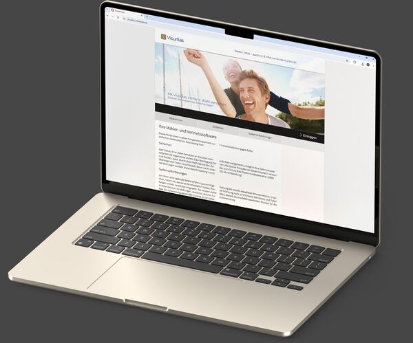 Geöffnetes Notebook mit dem Anmeldefenster für die "Online Suite" schräg nach rechts gestellt